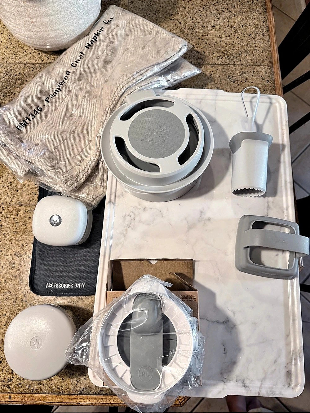 Pampered Chef Kitchen Items